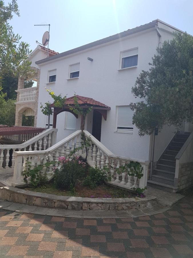Apartman Lugovic Šibenik Extérieur photo